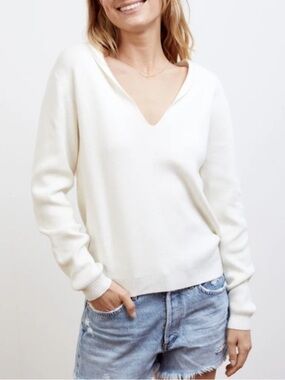 KILTE Los Angeles Ivory “The Claire Sailor” V-Neck Cashmere Sweater Pullover